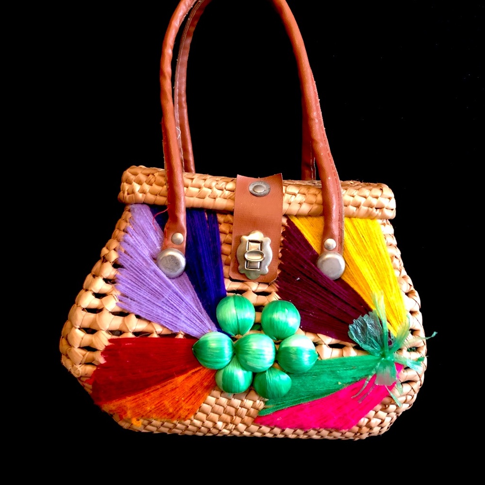 1950s straw purse